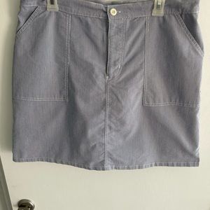 Cherokee size 16w SKORT. NAVY/white pinstripe